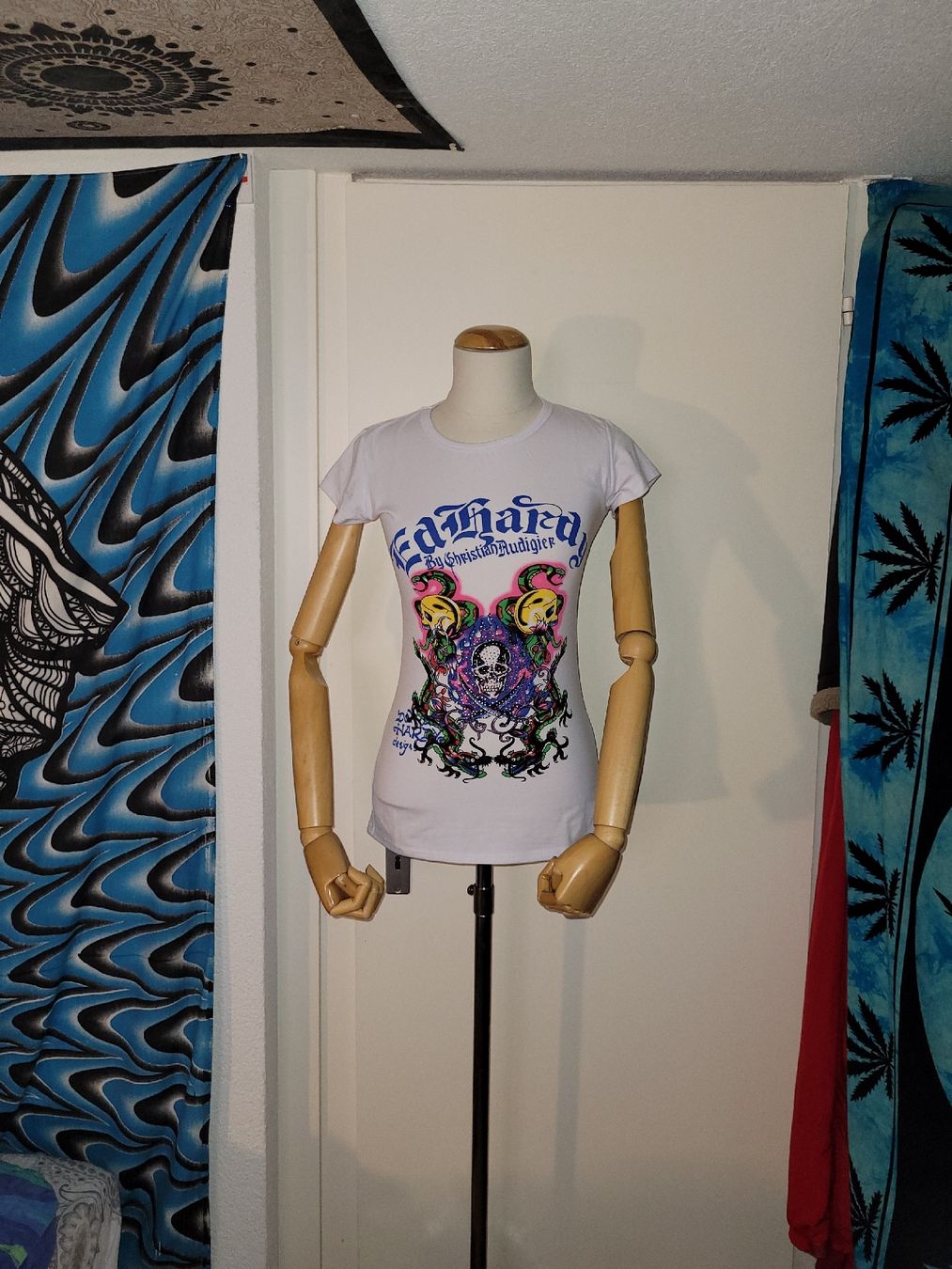 Ed Hardy T-shirt: Ed Hardy T-Shirt Gr S – Usato da Solothurn venduto da tingel_t 1