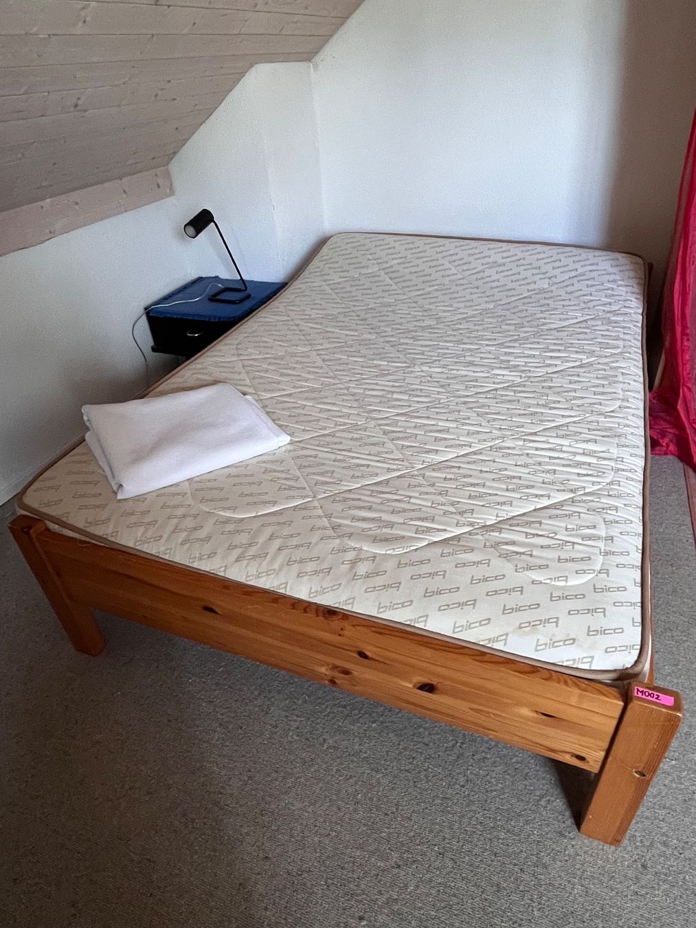Betten: Komplettes Bett 120 x 200 – Gebraucht aus Immensee von Shagay
