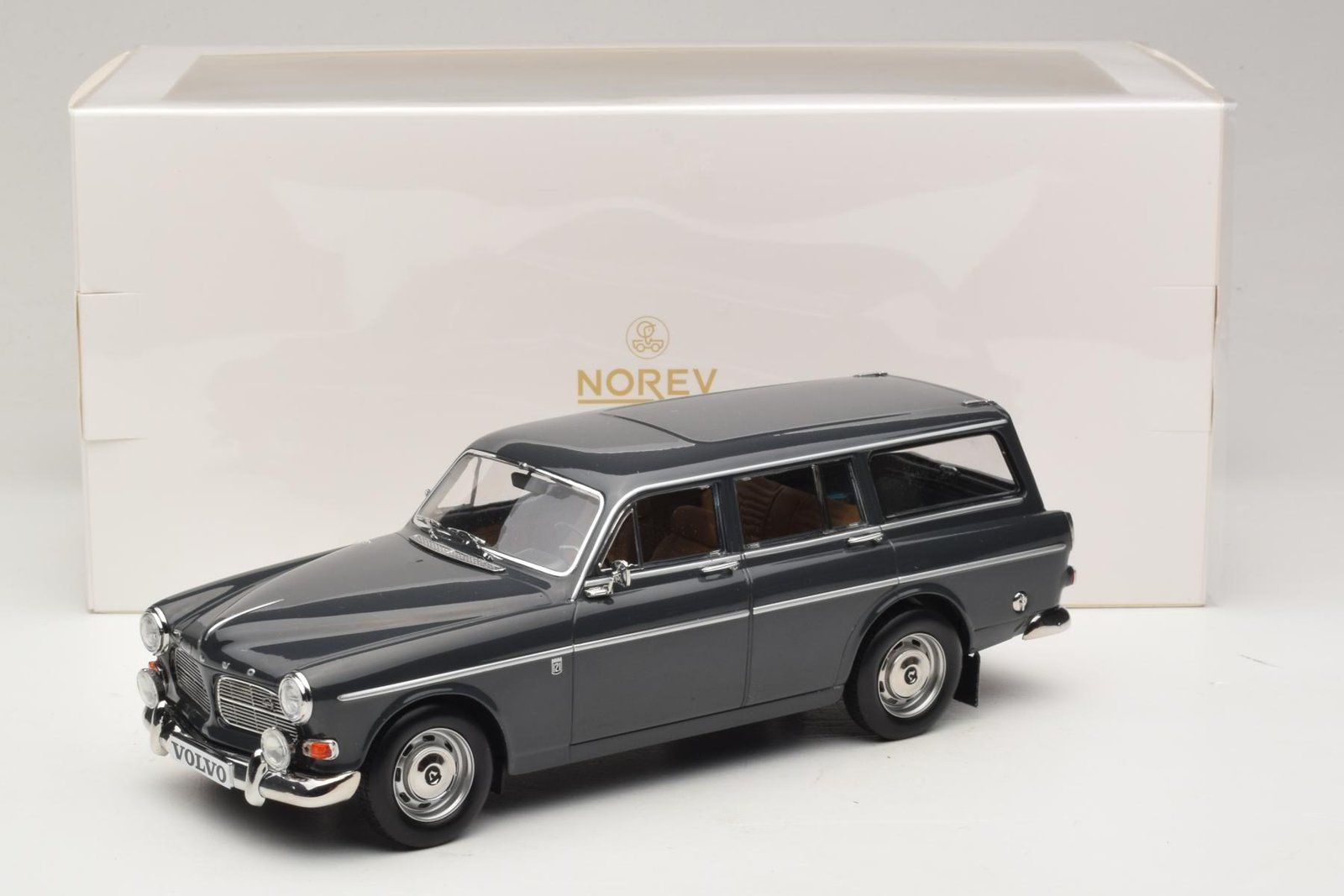 Volvo Modellini d'auto: Volvo Amazon Break Graphite Grey 1:18 Norev NEU – Nuovo e nell'imballaggio originale da Oberrüti venduto da tomluethi 2