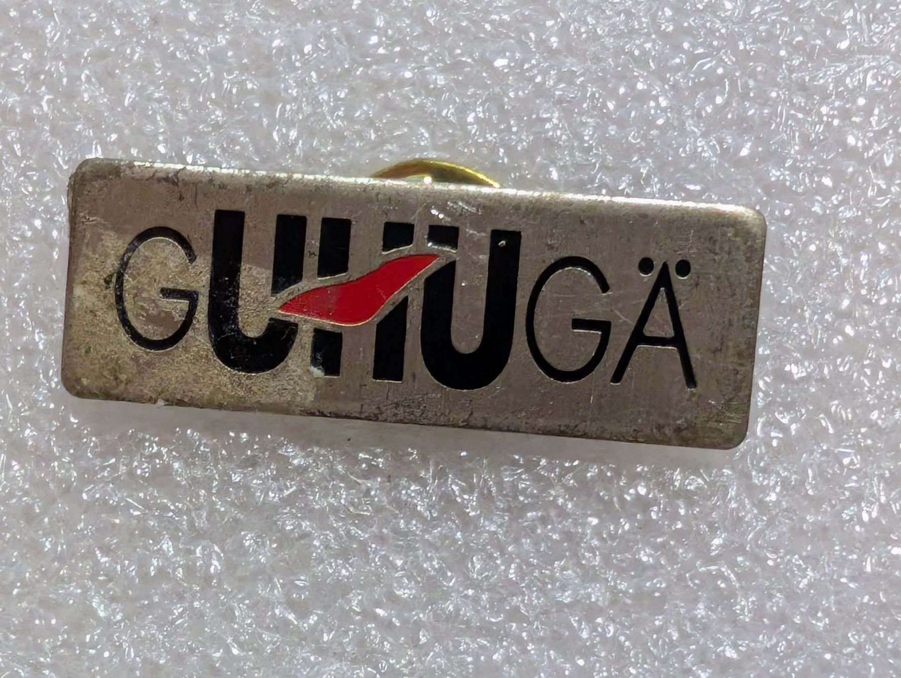 Placchette & Badge: Ansteckpin 257: Guhugä – Usato da Oppligen venduto da Pin-Fall-Shop