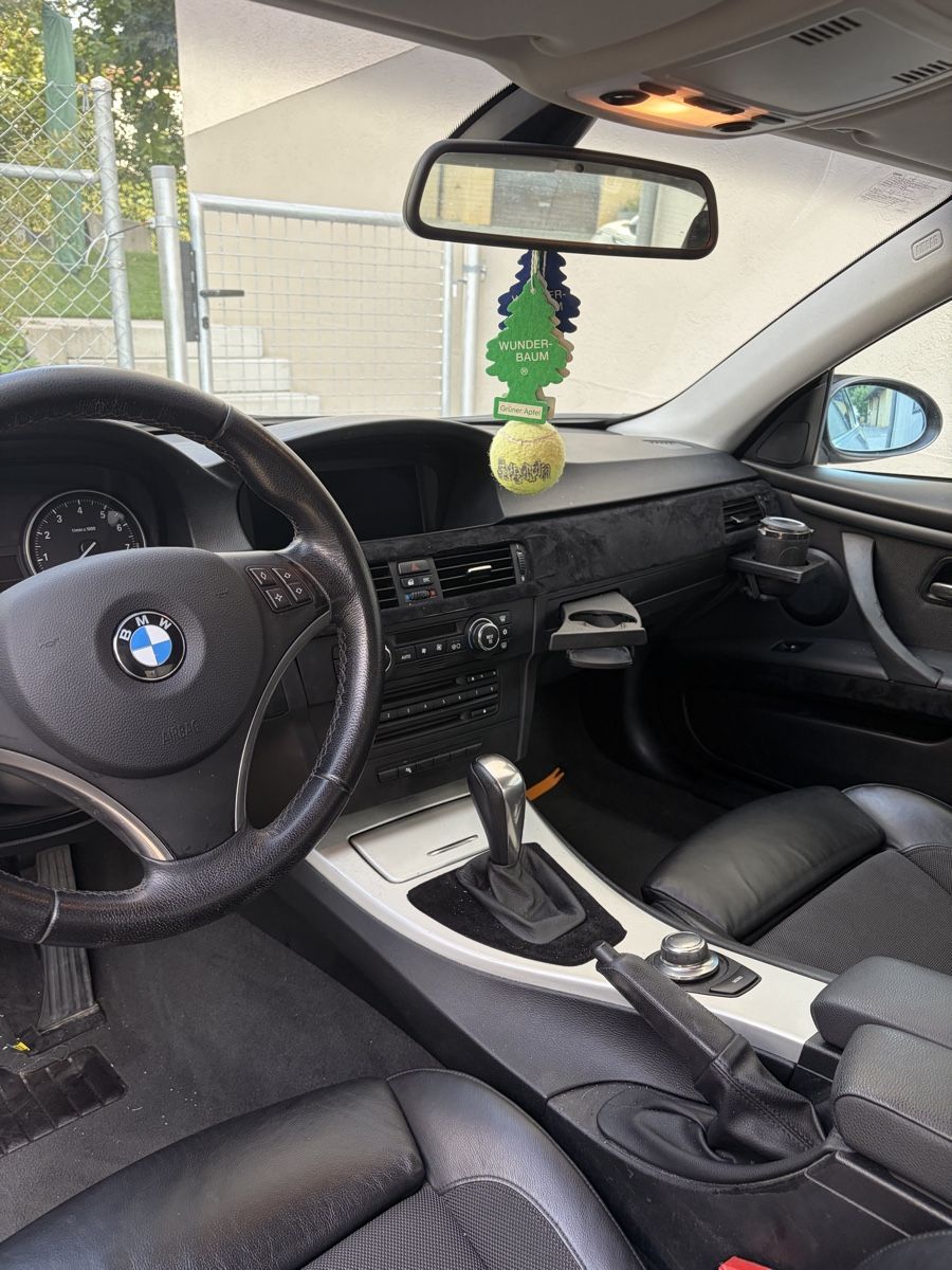 BMW Autos: BMW E92 330i  – D'occasion à Meilen par BMW330iE92 7