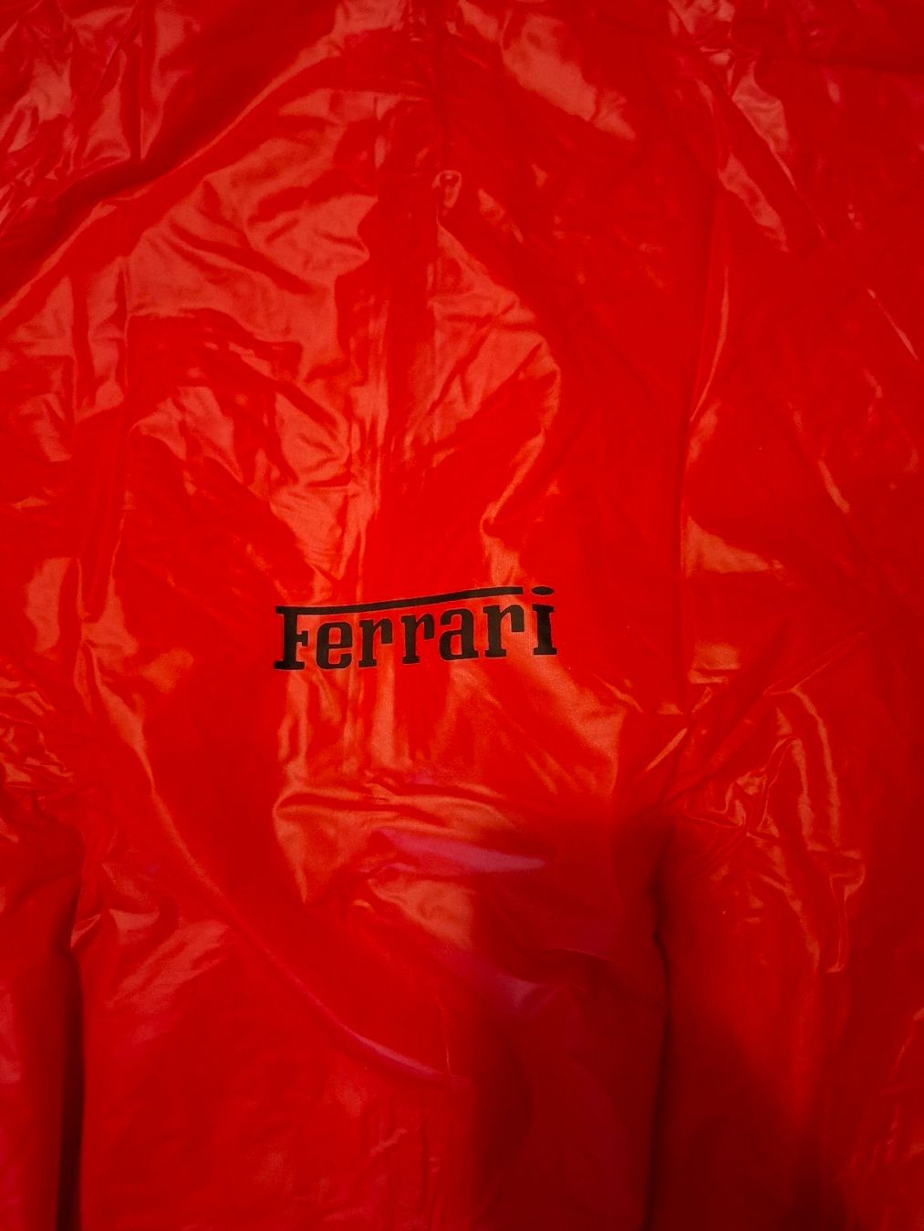 Ferrari Giacche: Veste imperméable Ferrari / Agip – Usato da Le Locle venduto da Maria.222 2