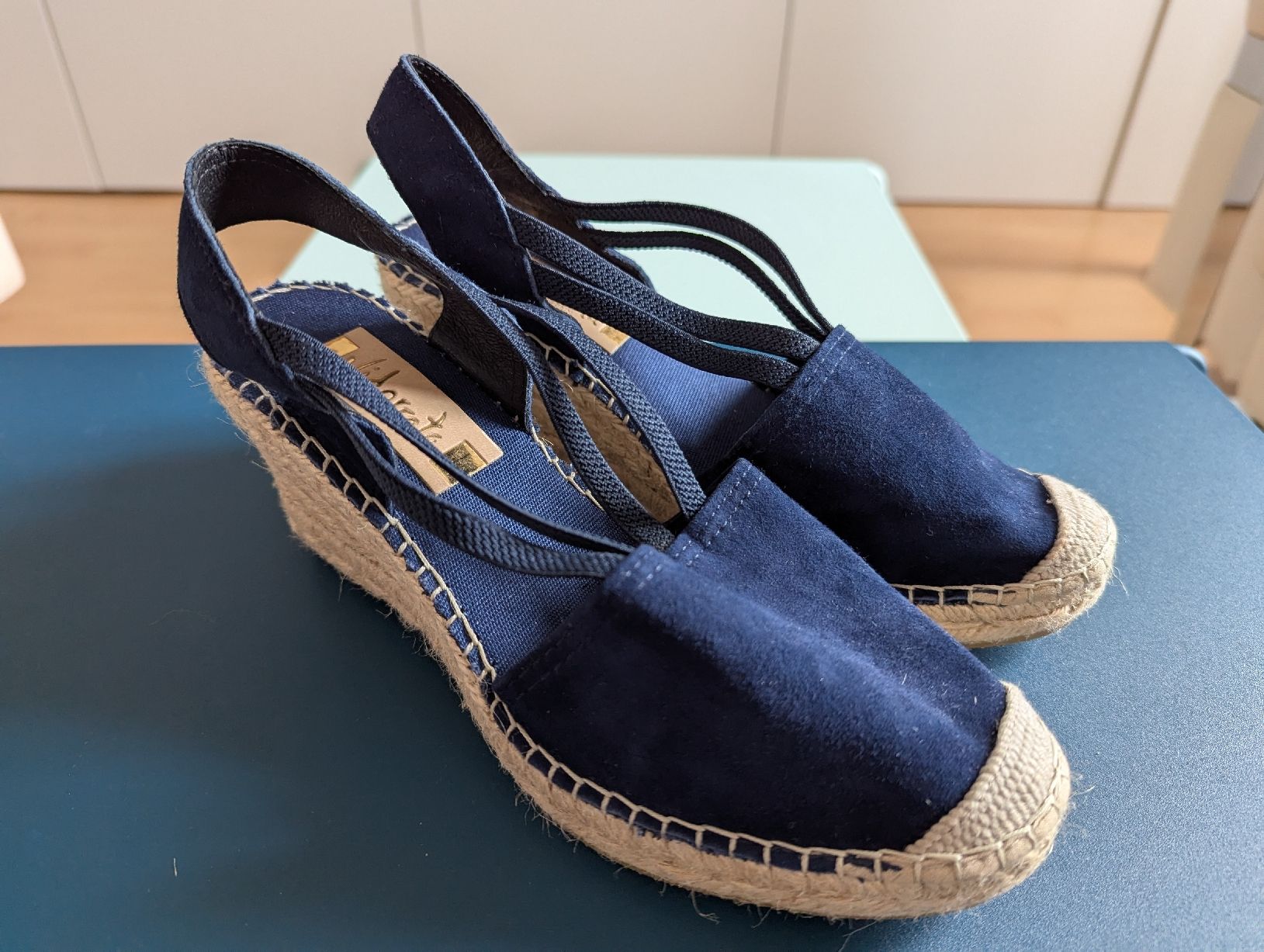 Scarpe da donna: chaussures vidorreta 37 – Nuovo (secondo la descrizione) da Montreux venduto da dem_gyt9 1