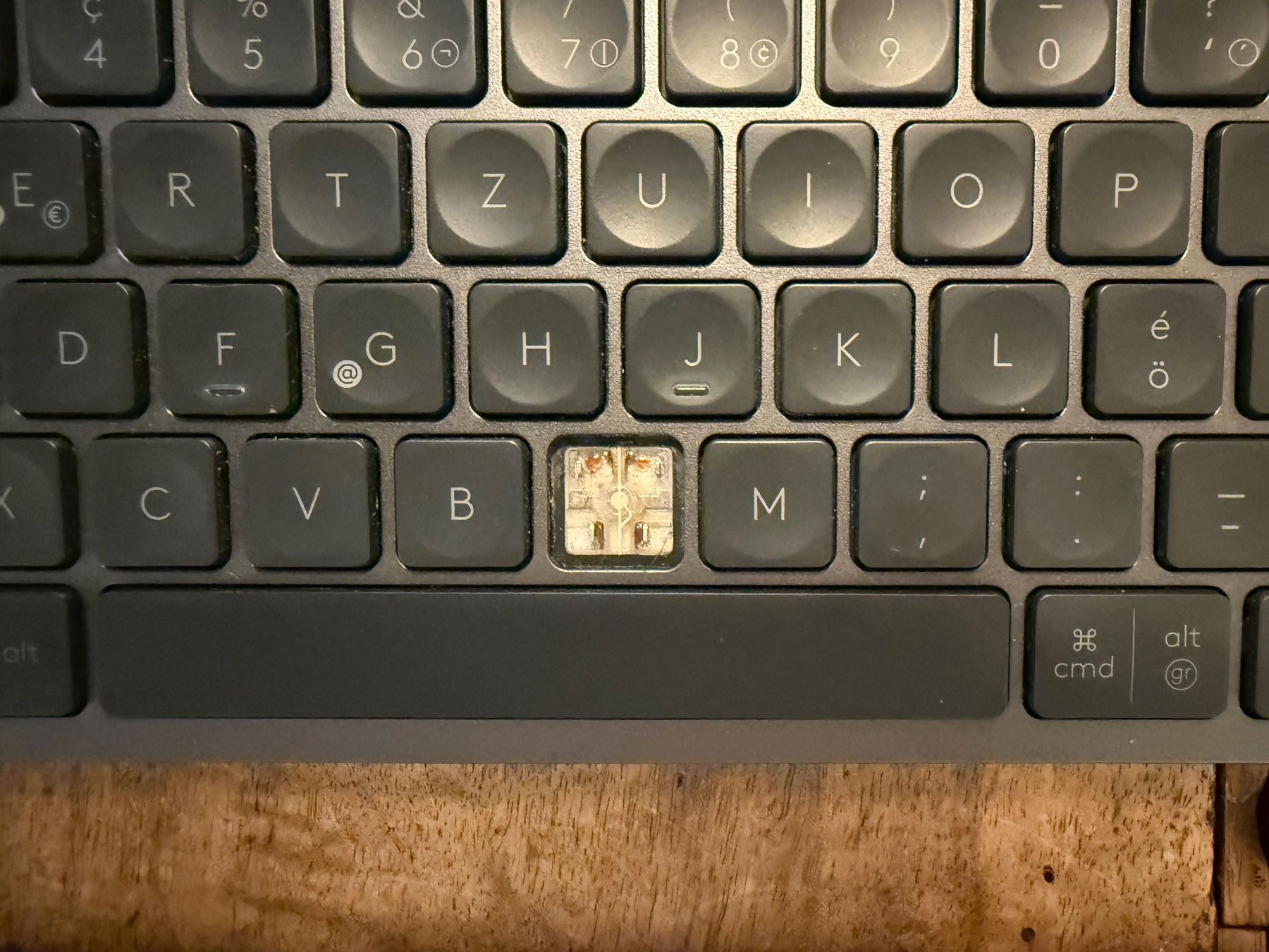 Logitech Tastaturen: Logitech Mx keys – Defekt aus Zürich von mic_qnt9 1