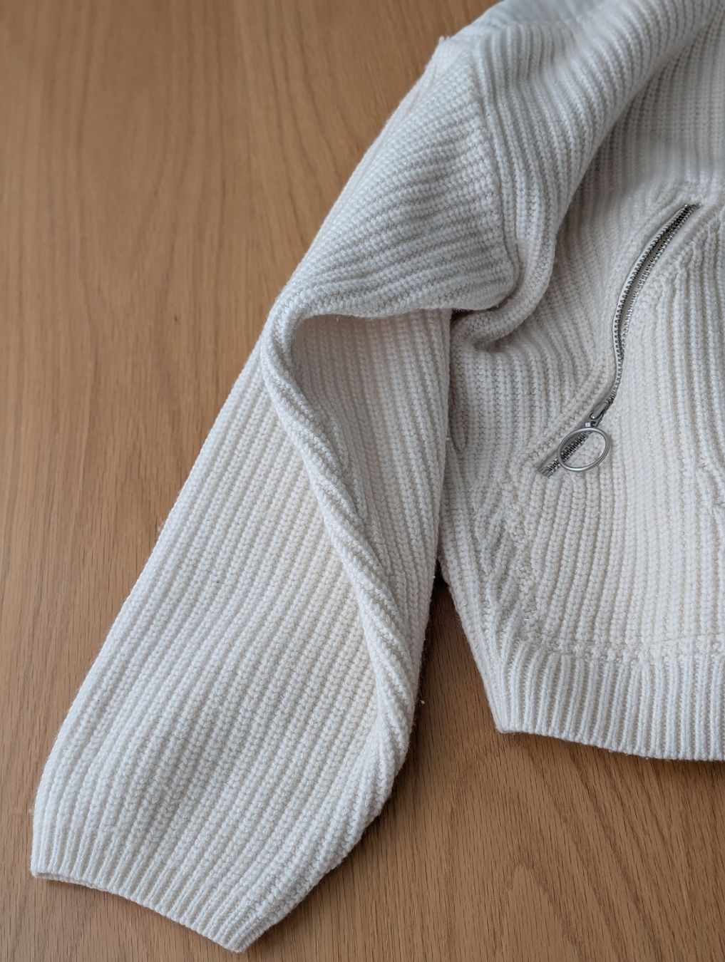 Other Stories Maglioni & Felpe: & Other Stories Strickjacke Wollweiss Gr. S / Pullover – Usato da Basel venduto da an_v7yj 2