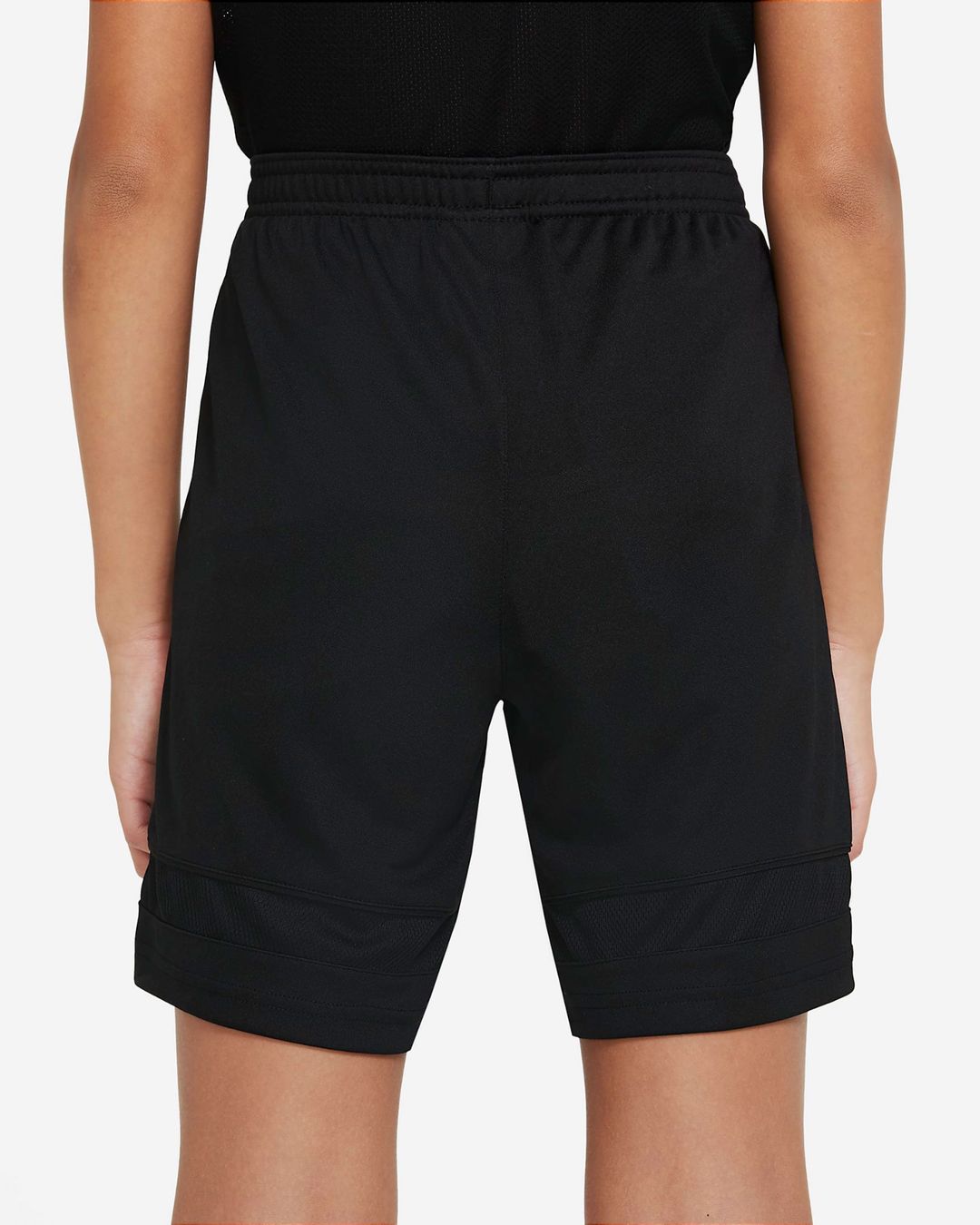 Nike Pantaloni: Nike Shorts Dri-FIT Academy – Usato da herrliberg venduto da flora8008 4