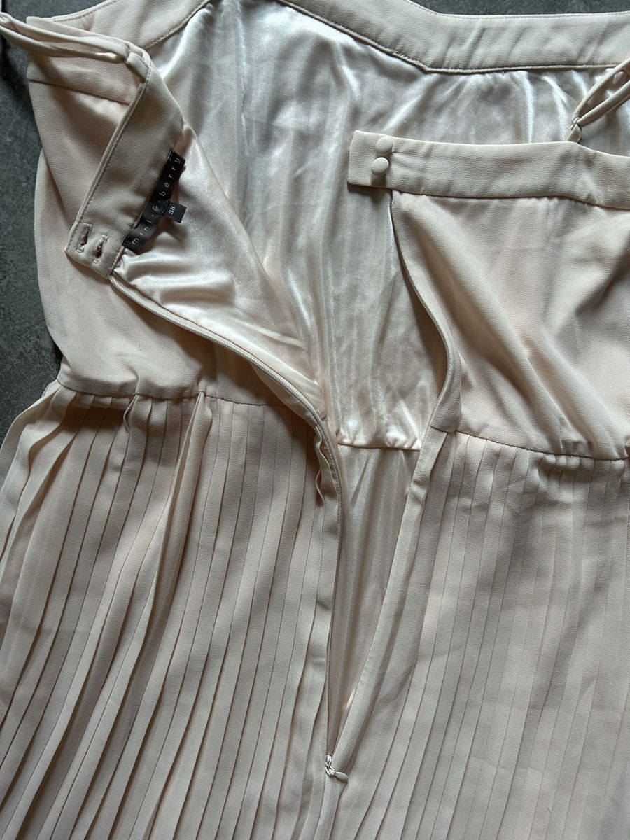 Mint & Berry Kleider: Wunderbares MINT & Berry PLISSÉ - KLEID ROSÉ – Neu (gemäss Beschreibung) aus Nidfurn von cejeisda 5