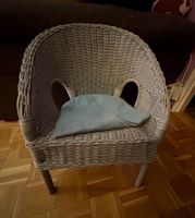 Siège pour enfant en rotin bleu et son coussin