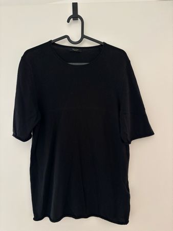 Massimo Dutti - Schwarzes T-Shirt