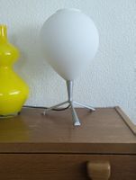 LUCITALIA OLLA TAVOLO by Sigheaki Asahara Tripod table lamp