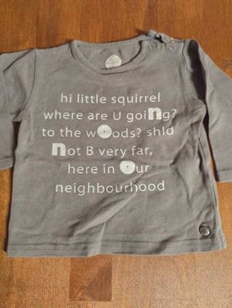 Graues Baby-Langarmshirt , Grösse 68