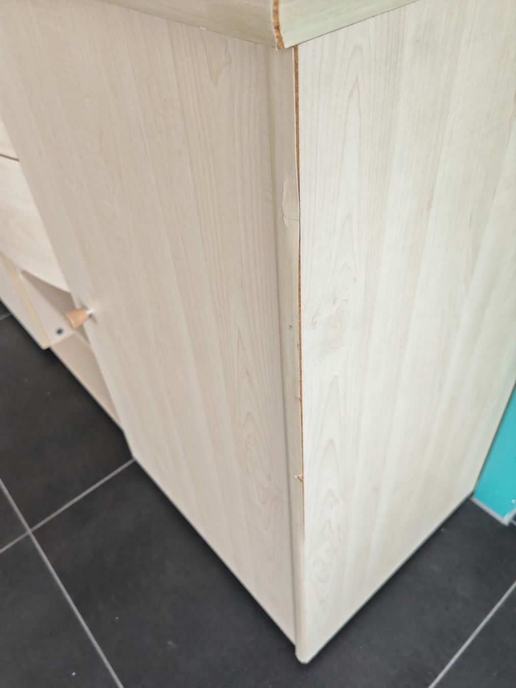 Mobili TV: Wohnwand Set mit Vitrine und Sideboard helles Holz – Usato da Eglisau venduto da mave0410 4