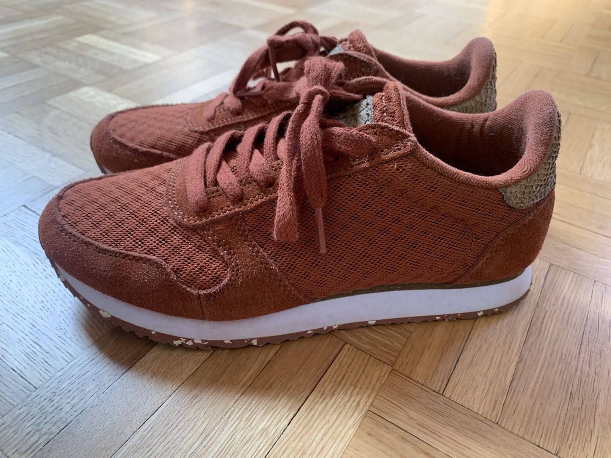 Scarpe da uomo: Woden Sneaker Gr.37 - neuwertig – Nuovo (secondo la descrizione) da Vinelz venduto da sa_s