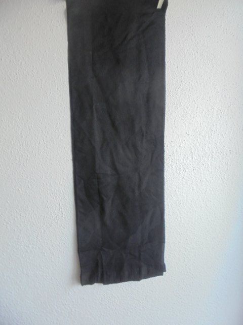 Foulard & Sciarpe: Seidenschal Schwarz aus Japan – Usato da Hinwil venduto da Glasperlen