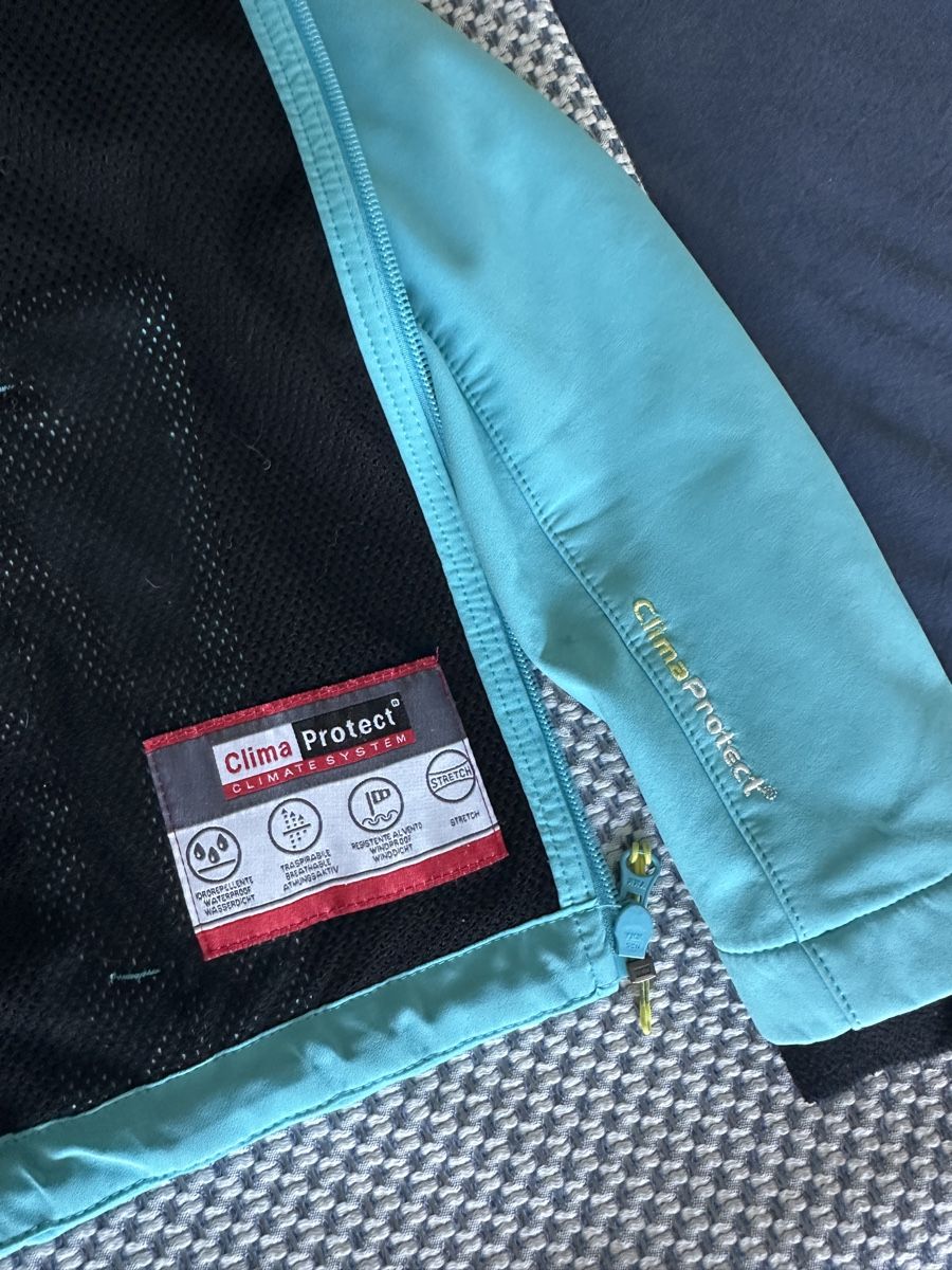 CMP Jacken: CMP Ski Jacket Turquoise Size 128 Used – Gebraucht aus Zürich von ferreira.ana 4