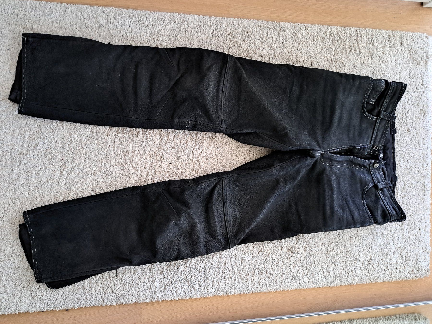 Hosen: Leder Polo Motorrad Hose – Gebraucht aus Bürglen TG von alerwill