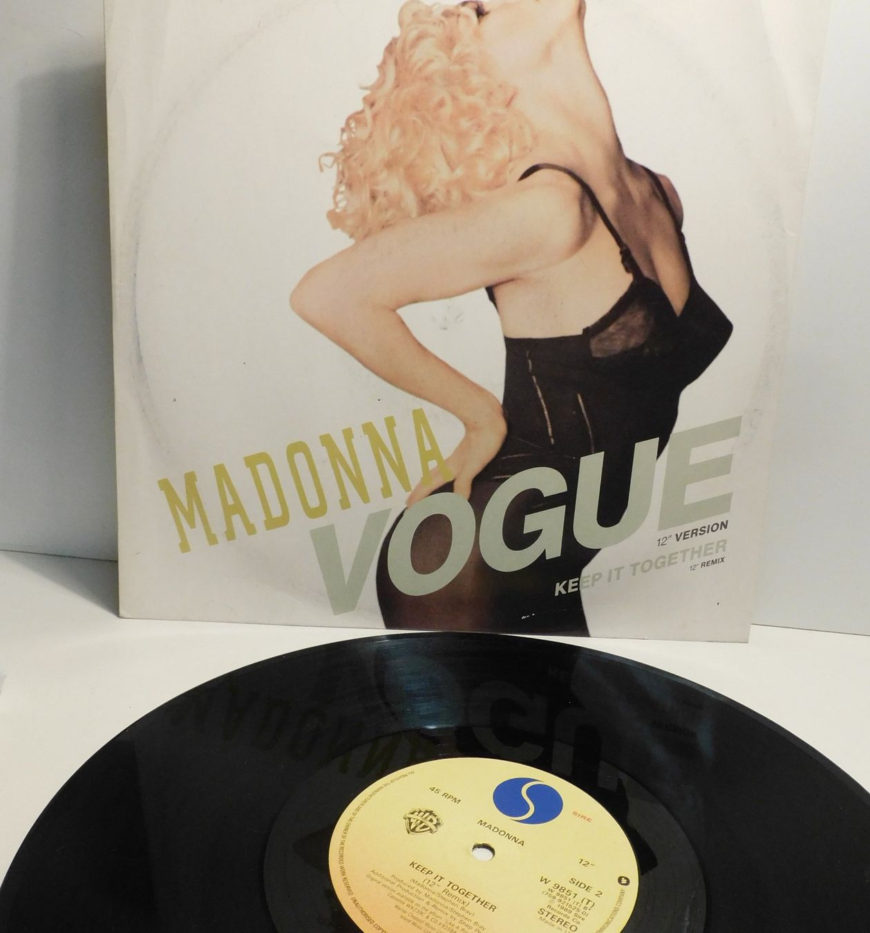 Schallplatten: LP - Madonna Vogue Version Mix Remix - 1989    LP – Gebraucht aus Sursee von 76