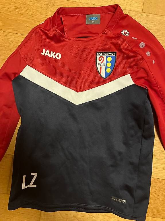 Canottiere & Pantaloni: FC Reinach – Usato da Reinach BL venduto da zim_x7cn 3