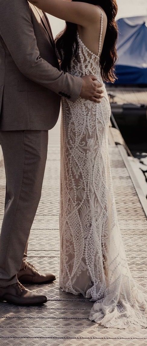 Vestiti: Brautkleid mit Überrock Gr. 36 – Usato da Brunnen venduto da Herzig-Brautmode 5