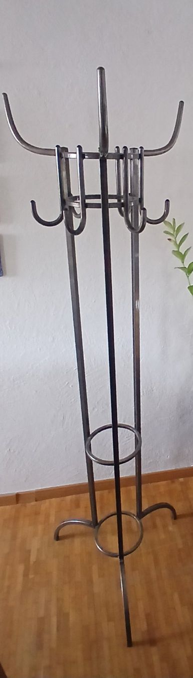 Porte manteau: Garderobe – D'occasion à Kaltbrunn par flexvertebra