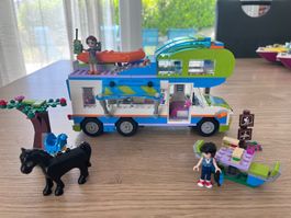 LEGO Friends camping car