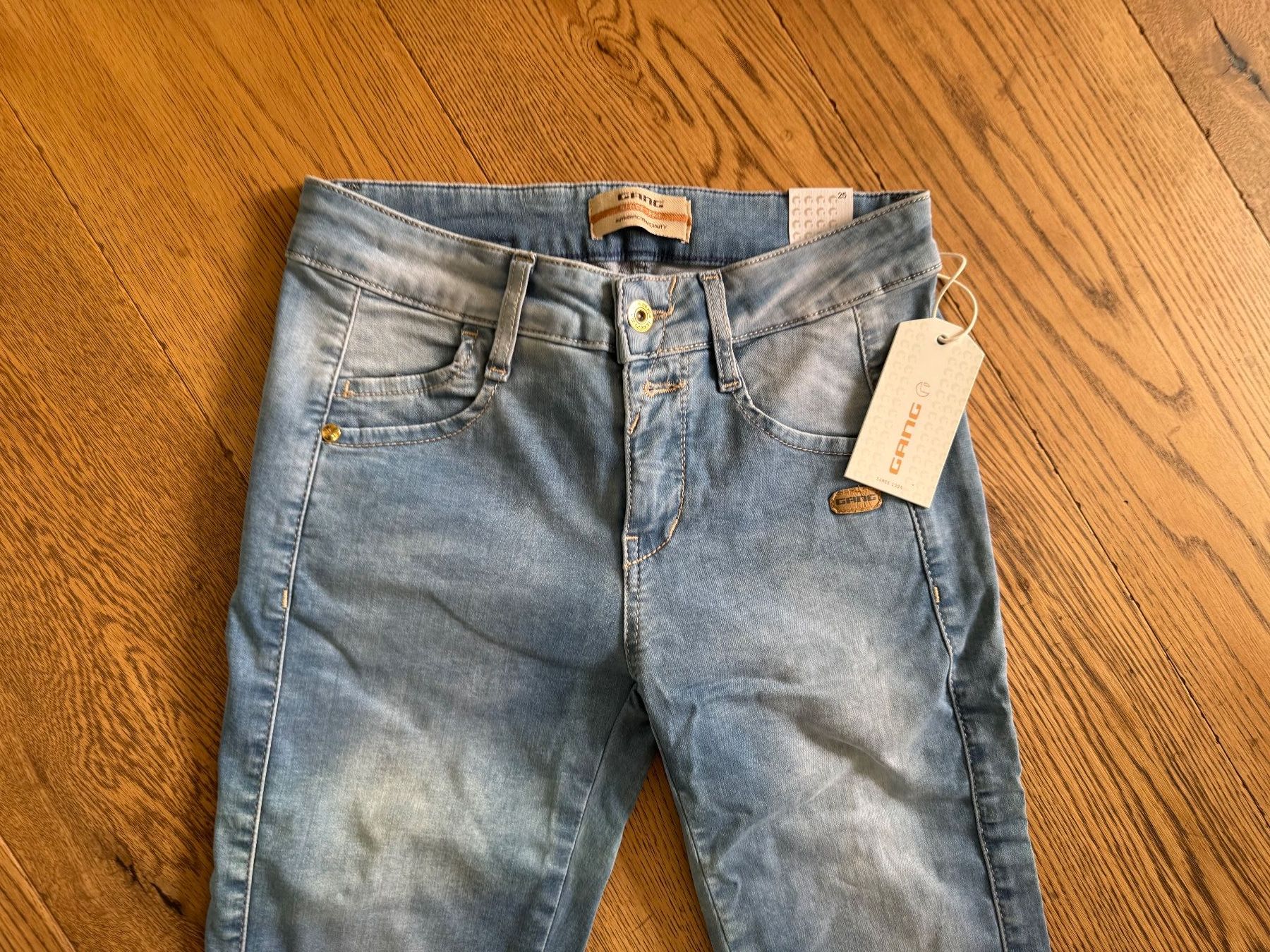 Gang Pantaloni: Hose, Gang //NEU// 25 Sana Cropped – Nuovo (secondo la descrizione) da Stettfurt venduto da out_q8yr 2