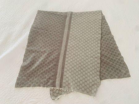 Vintage Gucci Schal zweiseitig G Motiv