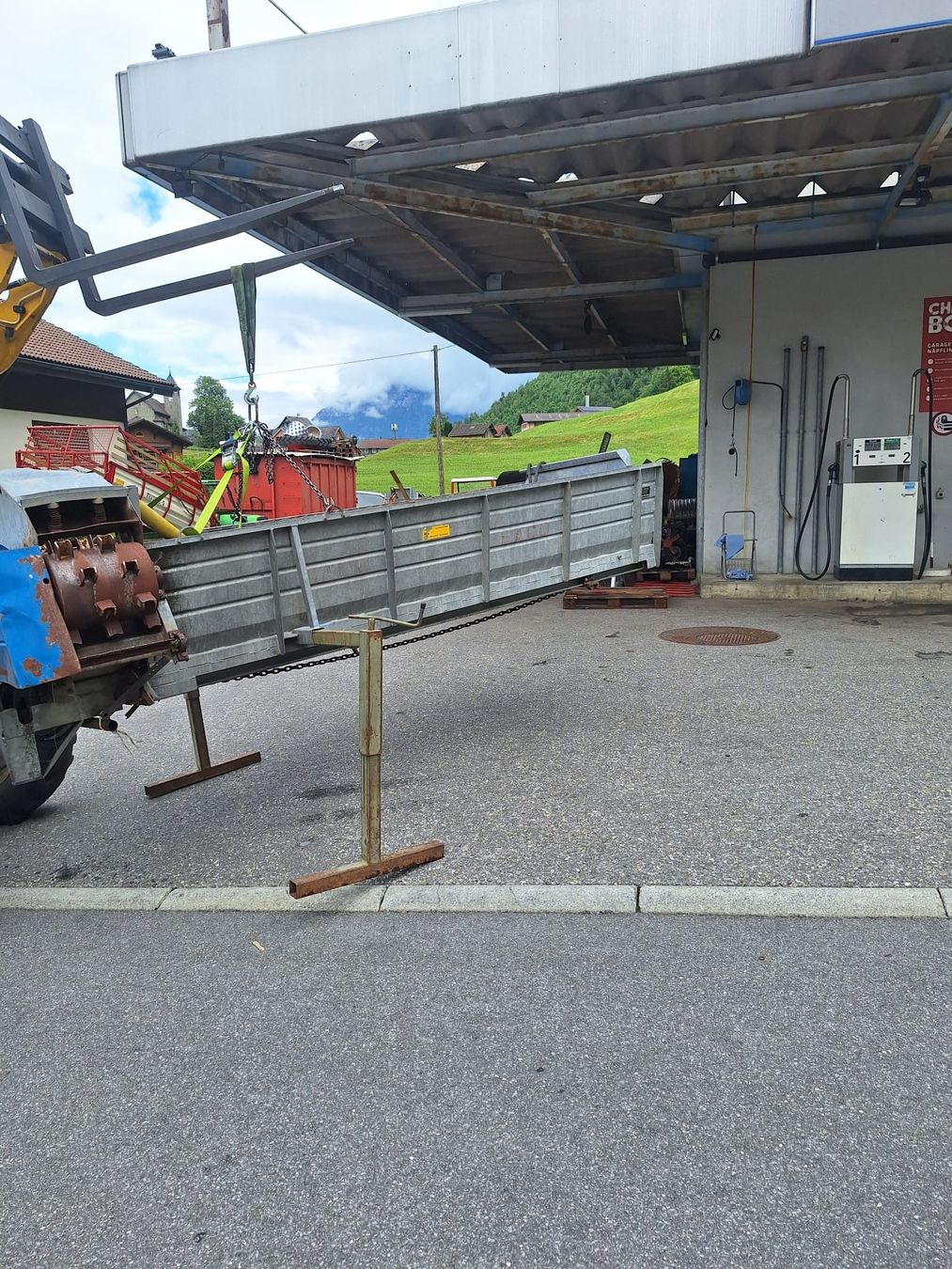 Tutte le macchine: Saco Miststreuer – Usato da Emmetten venduto da EC240 2