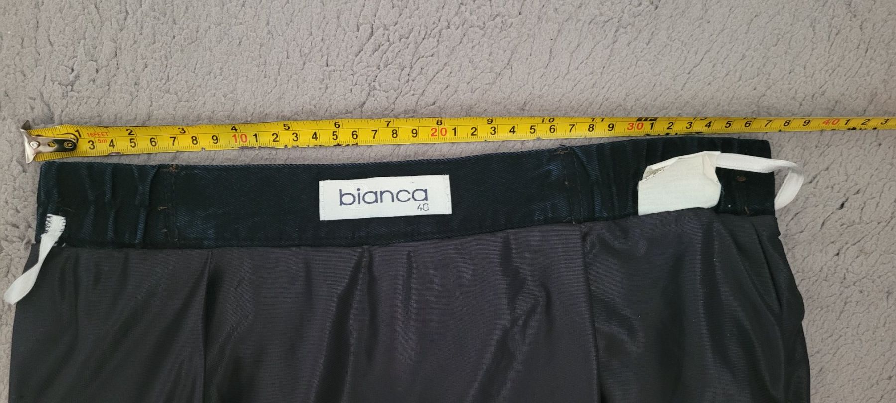 Lotti di vestiti: Jupe  Bianca / Lyocel /taille 38/M – Usato da Vevey venduto da x_y_f 3