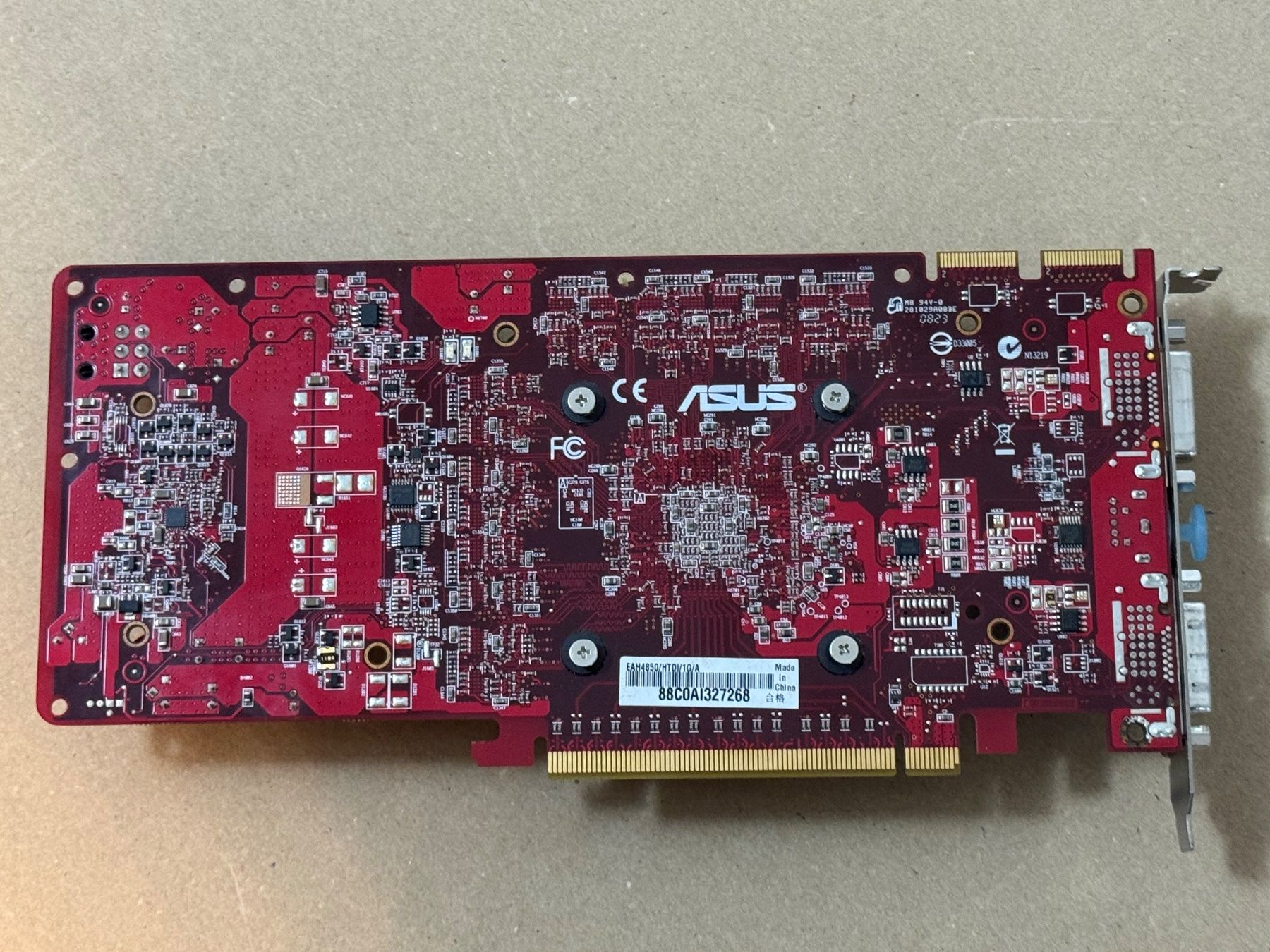 Amd Schede grafiche: AMD HD 4850 1GB – Usato da Vevey venduto da souris14 3