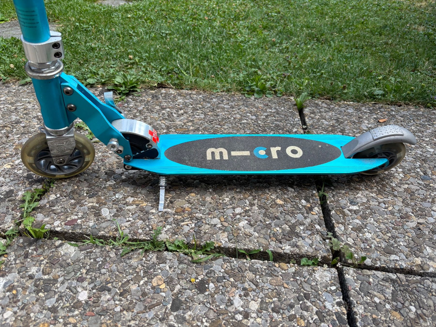 Micro Kickboard: Micro Sprite Special Edition LED, Ocean Blue – Gebraucht aus Brütten von tonsils1
