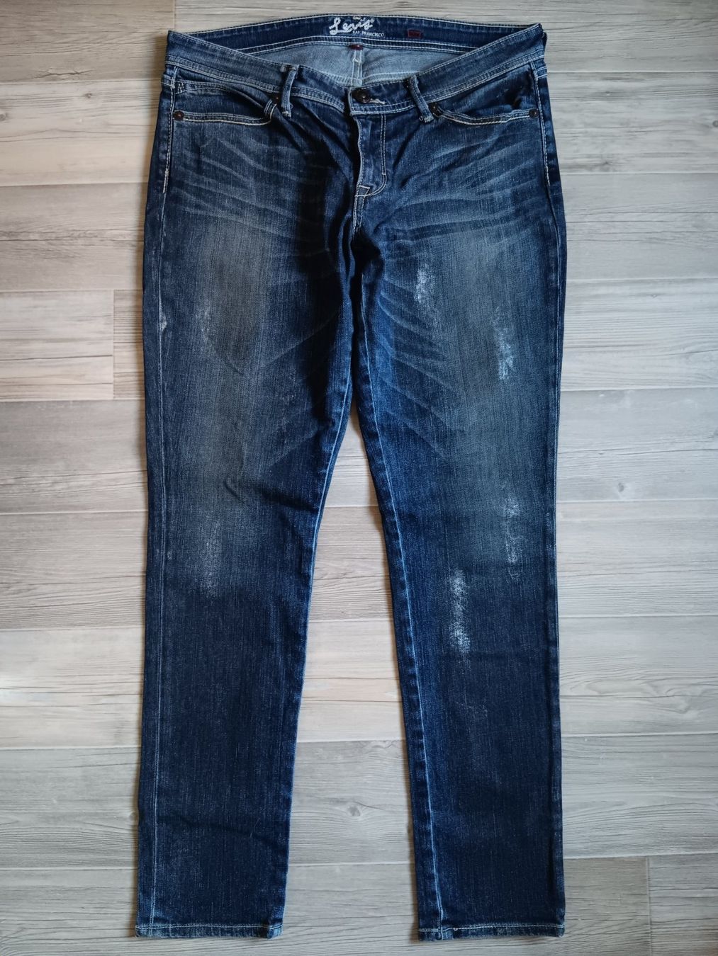 Levi's Jeans: LEVIS Jeans SAN FRANCISCO taille / Grosse 31 – Usato da Cossonay-ville venduto da Super-Price-Quality