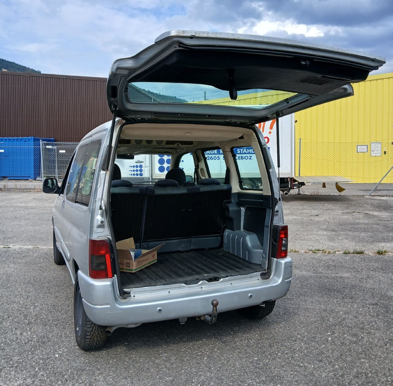 Citroën Autos: Citroën Berlingo 2.0 HDI – D'occasion à la heutte par Auto-stock 5