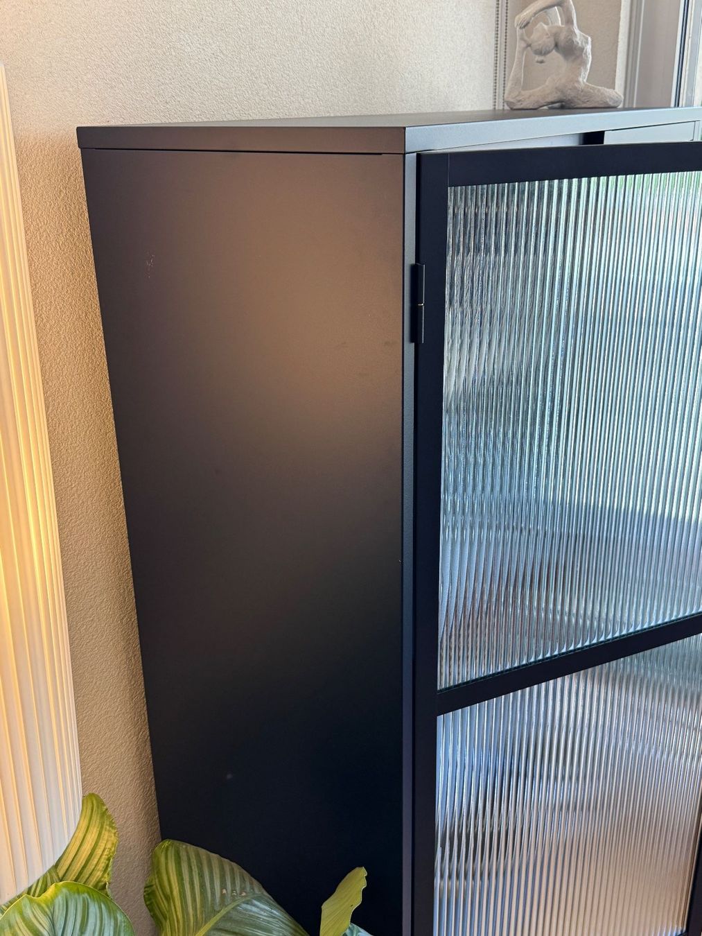 Vitrines: Vaisselier / armoire de rangement, comme neuf – D'occasion à Rolle par stelan20 3