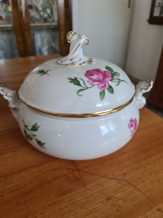 Meissen Porzellan rote Rose Gemüseterrine 2. Wahl (Gebraucht) in henau ...