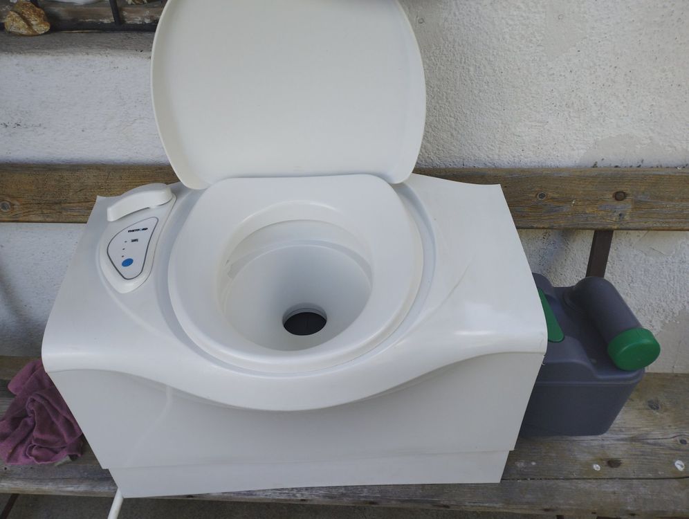 Thetford Toilette (Gebraucht) in Buochs für CHF 50 – nur Abholung auf ...