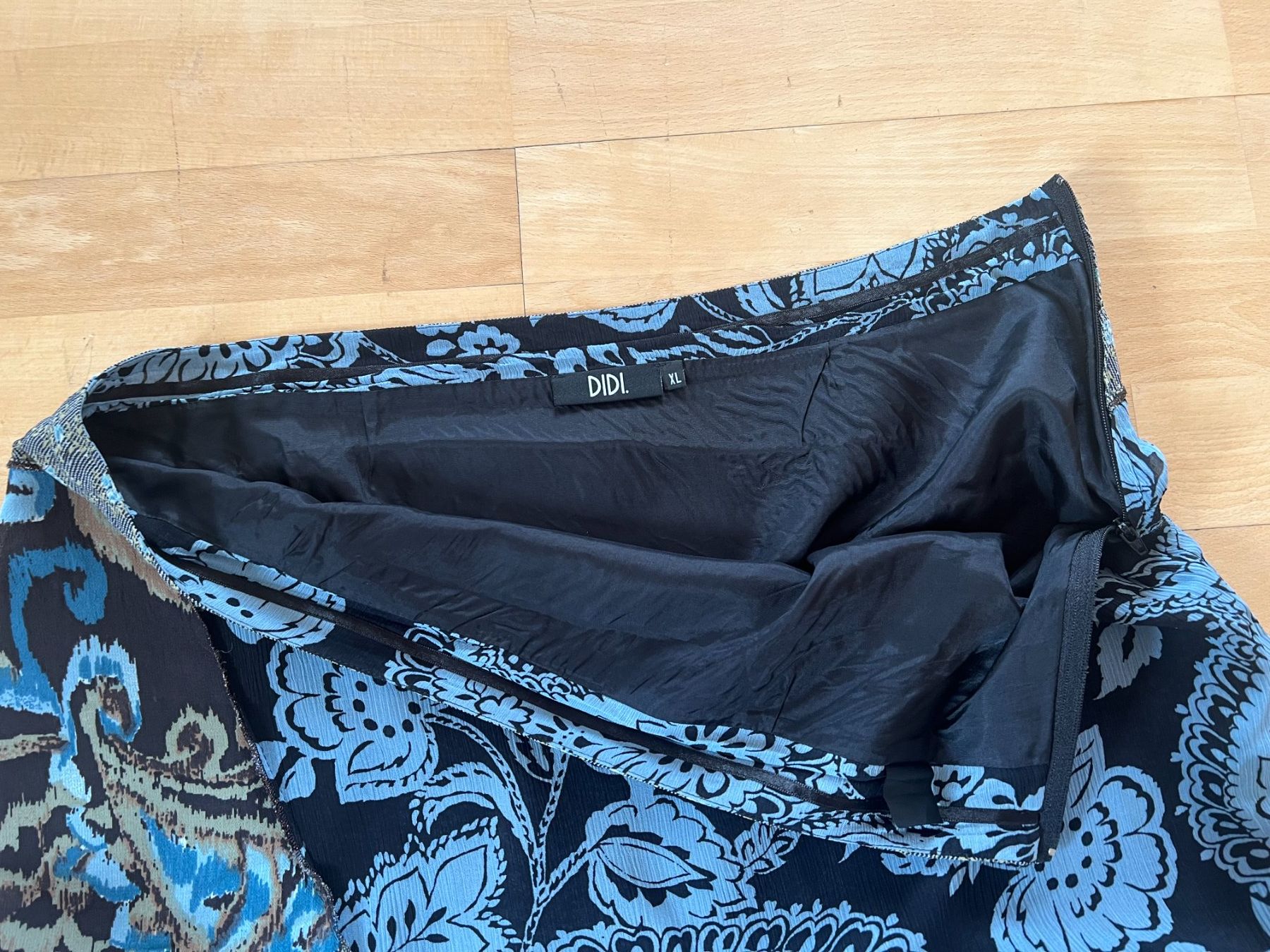 Gonne: DIDI Damen Rock in Gr. XL – Usato da Worb venduto da farben20zauber 2