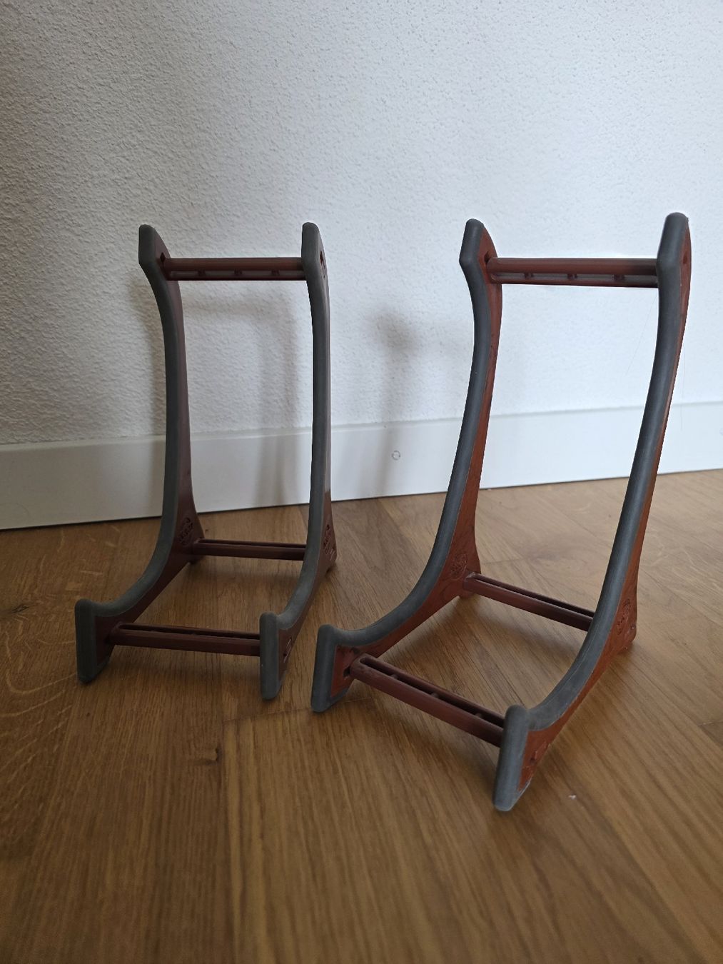 König & Meyer Instrumenten-& Notenständer: Ukulelenhalter – Gebraucht aus Solothurn von leo_8kdh