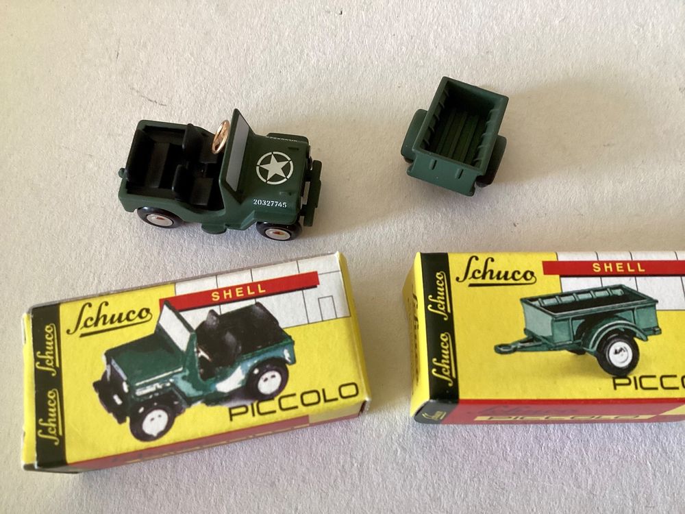 ミニカー SCHUCO PICCOLO Willy's Jeep mit Anhanger SCHUCO PICCOLO
