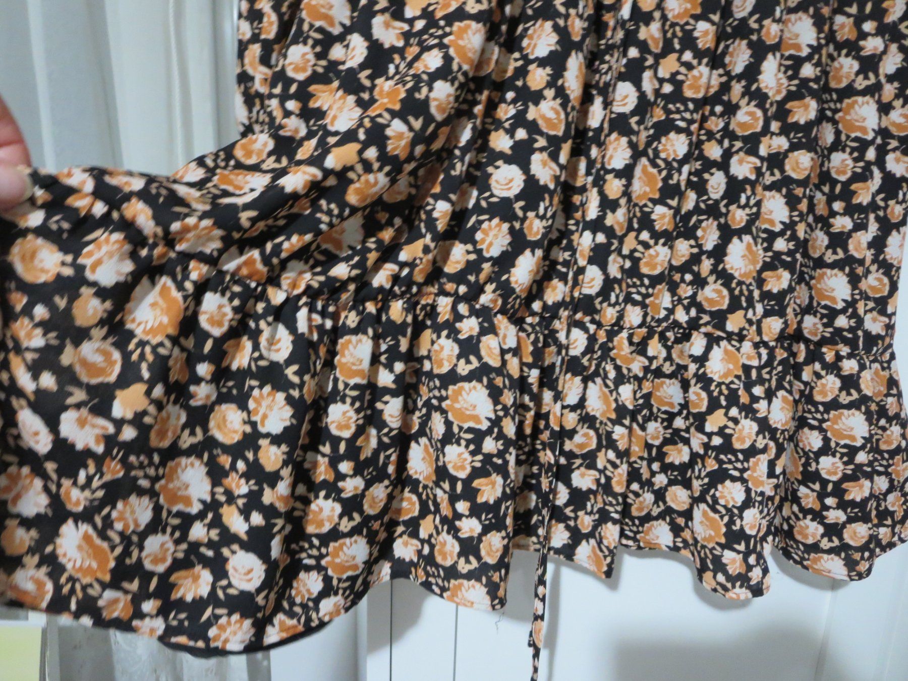 Zara Kleider: Damen Frühlings-Kleid /Gr. XS – Gebraucht aus Wallisellen von Arvenstube 3
