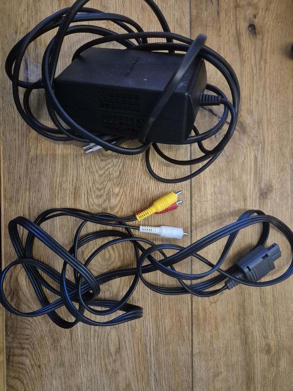 Nintendo Konsolen: Game Cube mit Game Boy Player Adapter – Gebraucht aus Kirchleerau von skarma 5