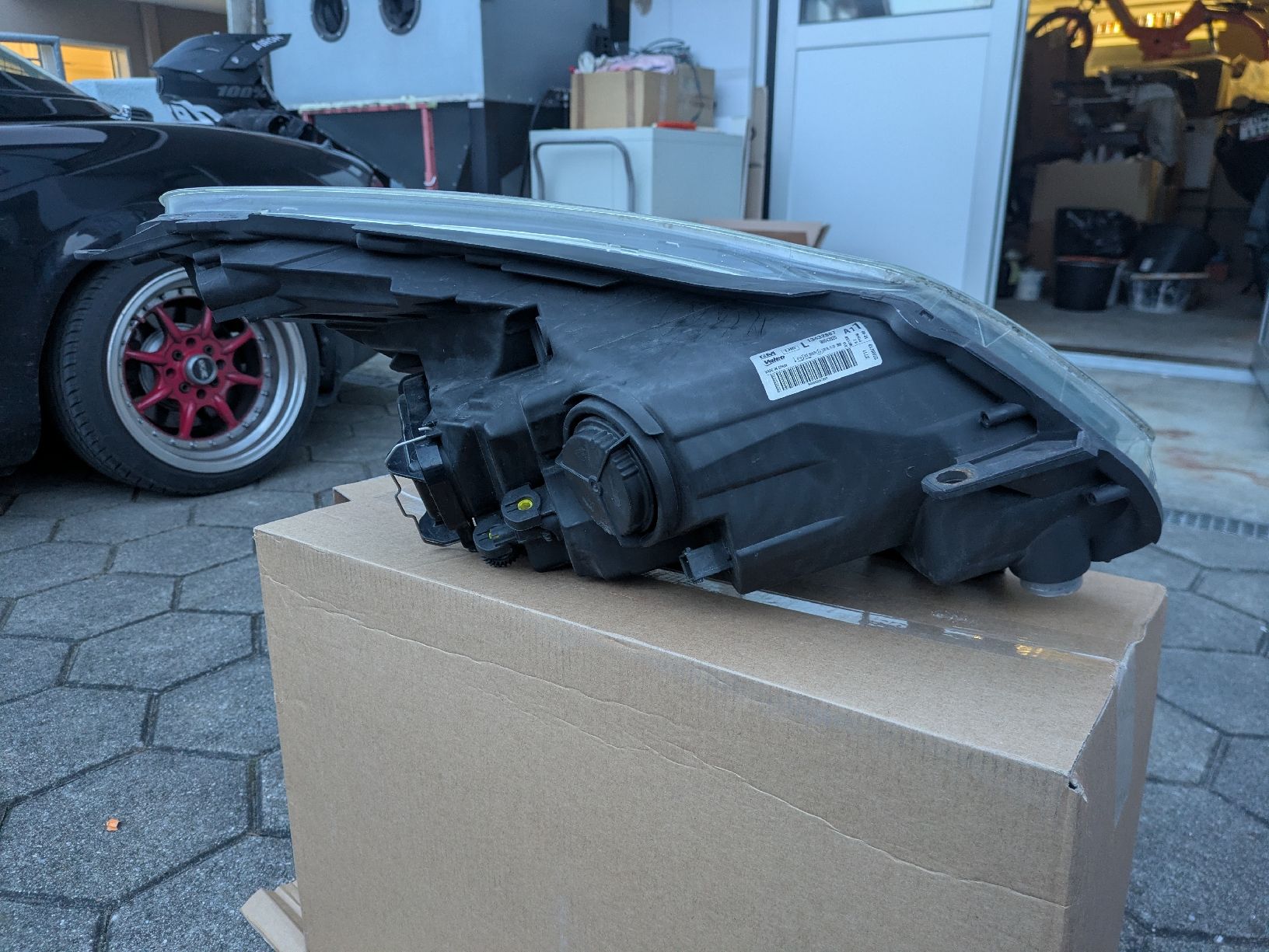 Opel Fari: Opel Corsa D Scheinwerfer Links – Usato da Alpnach Dorf venduto da giz_q88l 3