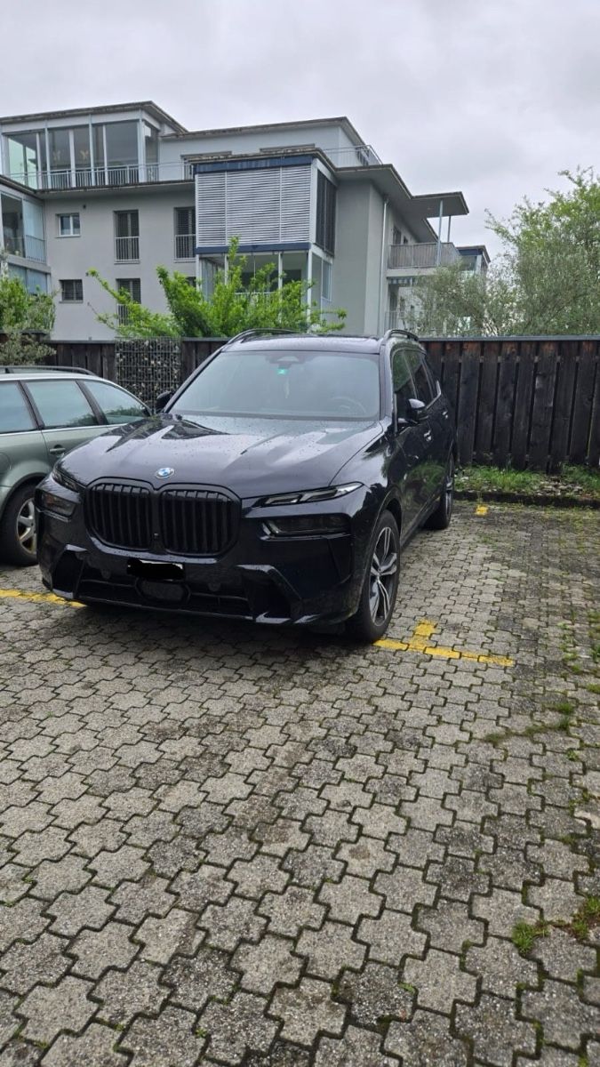 BMW Automobili: BMW X7 SUV, Black, Petrol, Automatic – Nuovo (secondo la descrizione) da Buchs SG venduto da ajv_bv7h