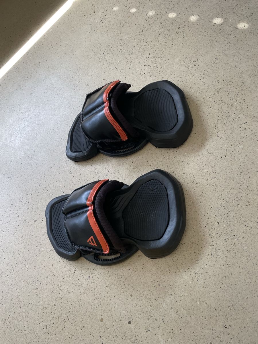 Aquilone: Kiteboard Bindung - Brunotti L/XL – Usato da Zürich venduto da Ve.ge 1