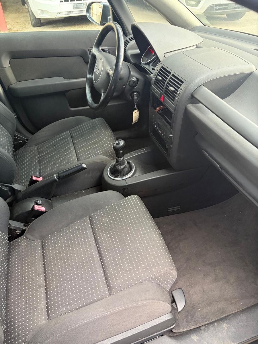 Audi Autos: AUDI A2 1.4 TDI – D'occasion à Gampelen par ste_r6hj 4
