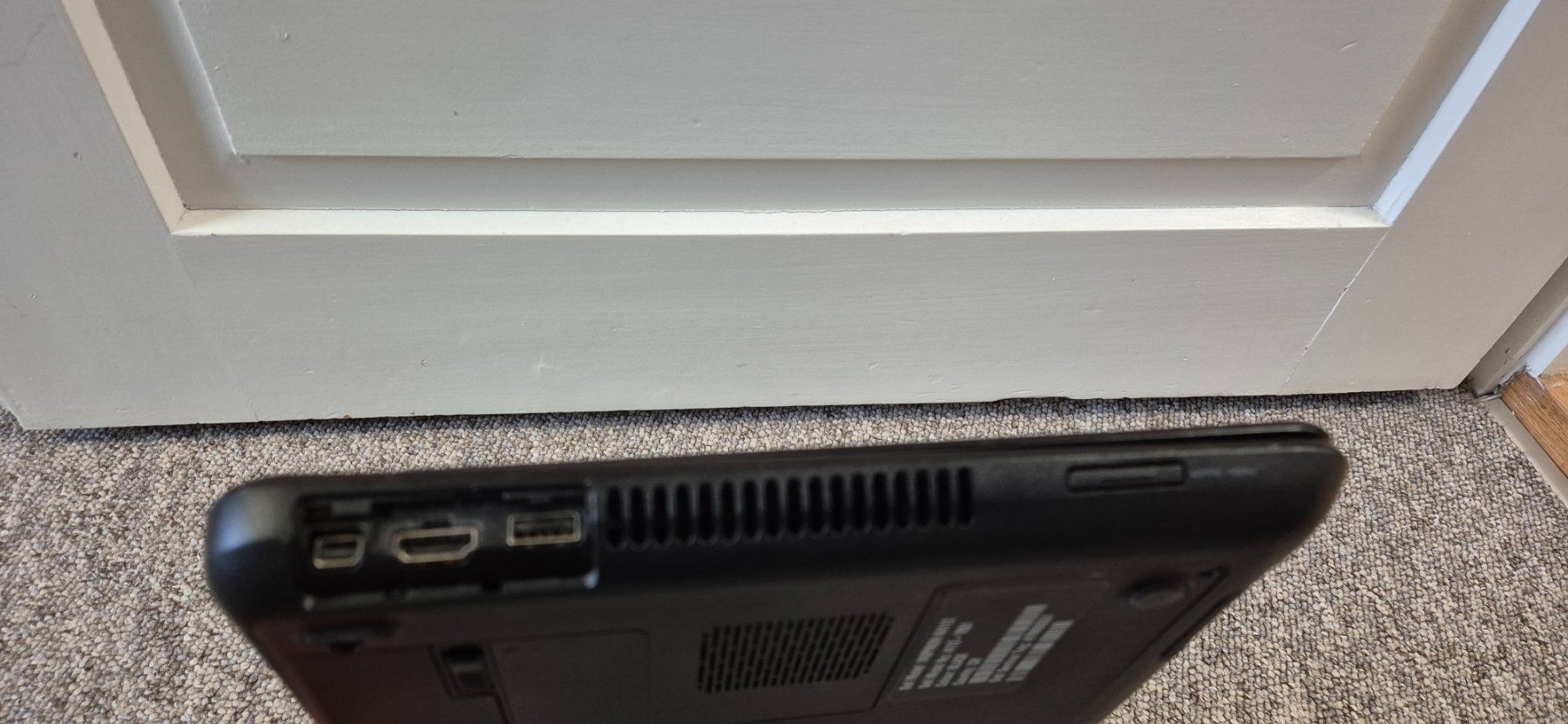 Dell Notebook: Dell Laptop mit Windows 11 Home und Microsoft Office – Usato da Stein am Rhein venduto da Abby2009 4