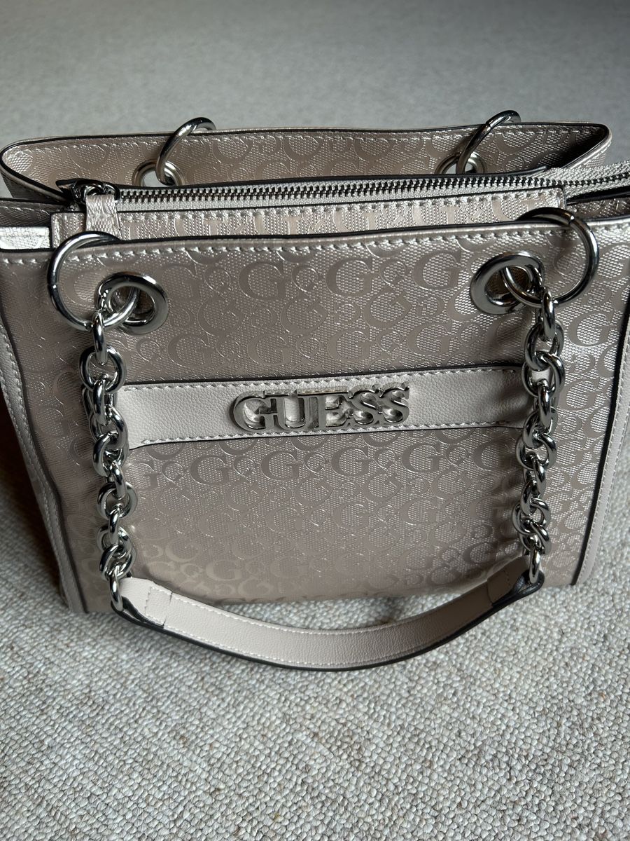 Guess Borse da donna: Guess Handtasche rosa – Nuovo (secondo la descrizione) da Murgenthal venduto da IceXcube 4