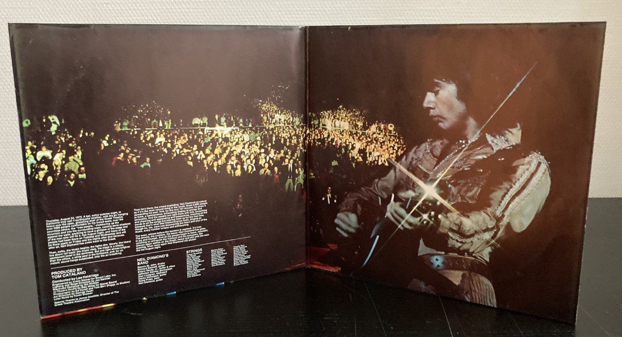 Schallplatten: Neil Diamond - Hot August Night Doppel-LP °1972° – Gebraucht aus Wettingen von  2