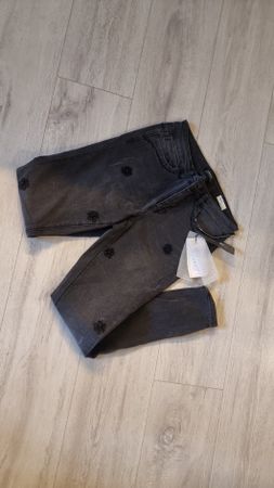 ONLY Jeans, neue Frühlings-Hose, onlKENDALL, Gr. 27/32, neu