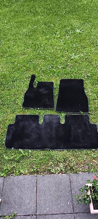 Tapis / Bacs: Tesla Model S Teppich – D'occasion à Urdorf par hek_rd6f 2